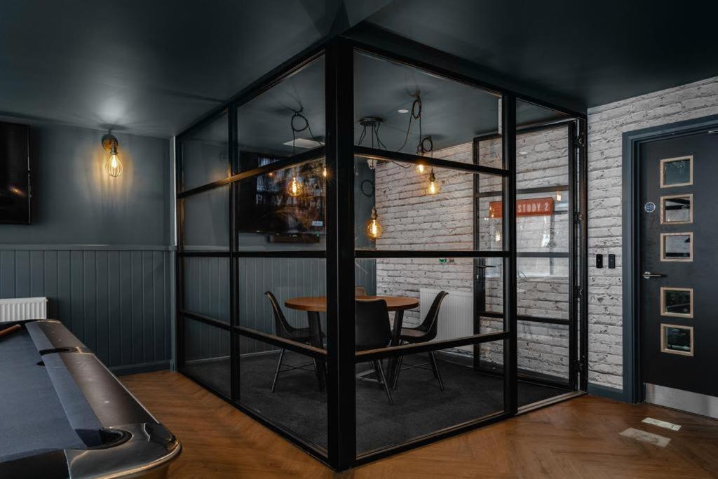 Cosy Ensuite Bedrooms At Electric Press Near Sheffield City Centre Zimmer foto